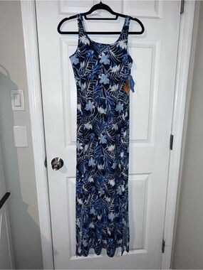 Columbia PFG upf 50 Blue Floral Tank Maxi Dress with Scoop Neck